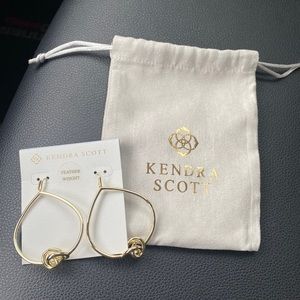 Kendra Scott Gold Hoop earrings